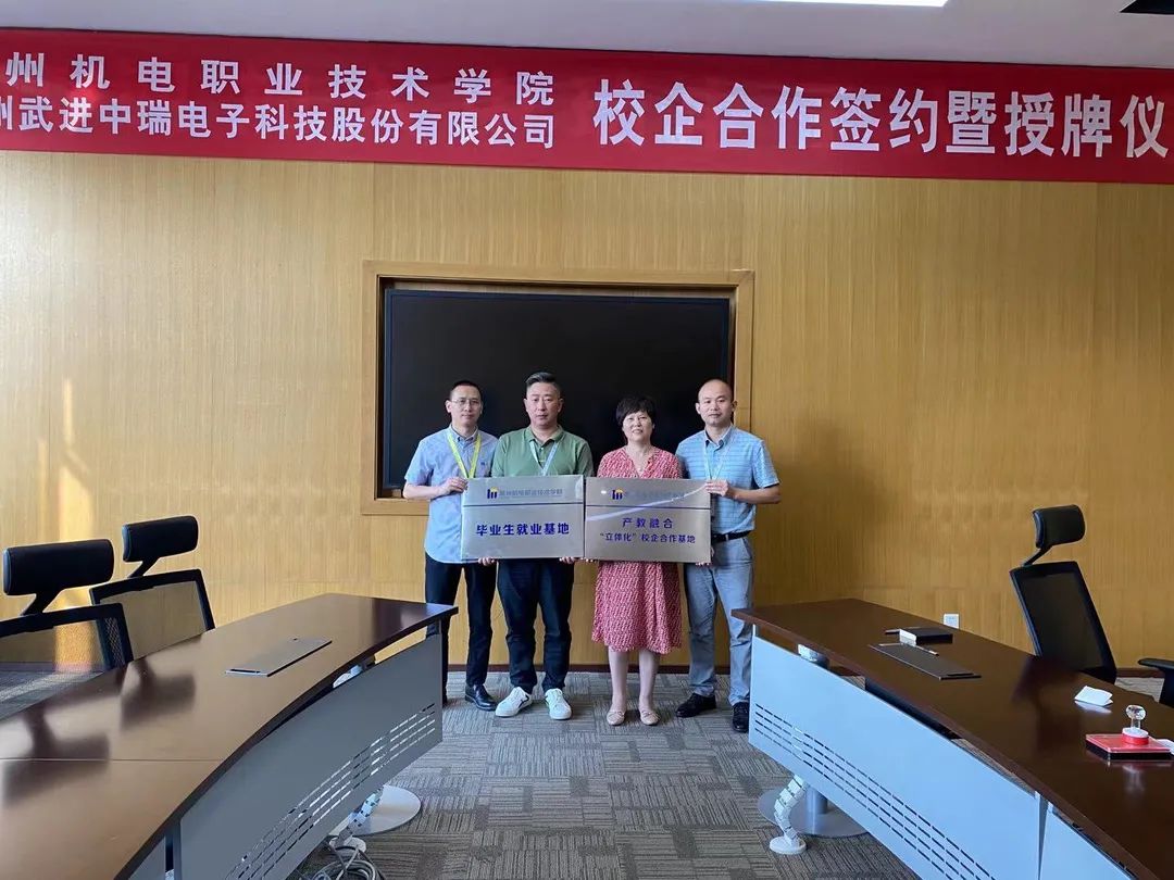 1649054007685163.jpg 88b2e6a6d41746a73d3227b0924ee0ef.jpg